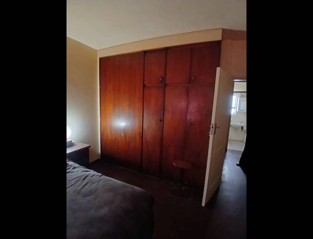 2 BEDROOM DUPLEX FOR SALE IN SIDWELL